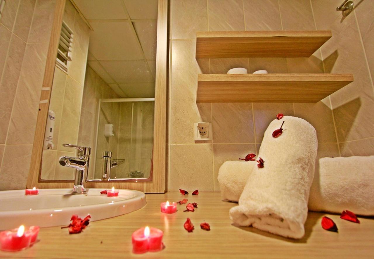Red House Vip Apartmant Suites Stambuł Zewnętrze zdjęcie